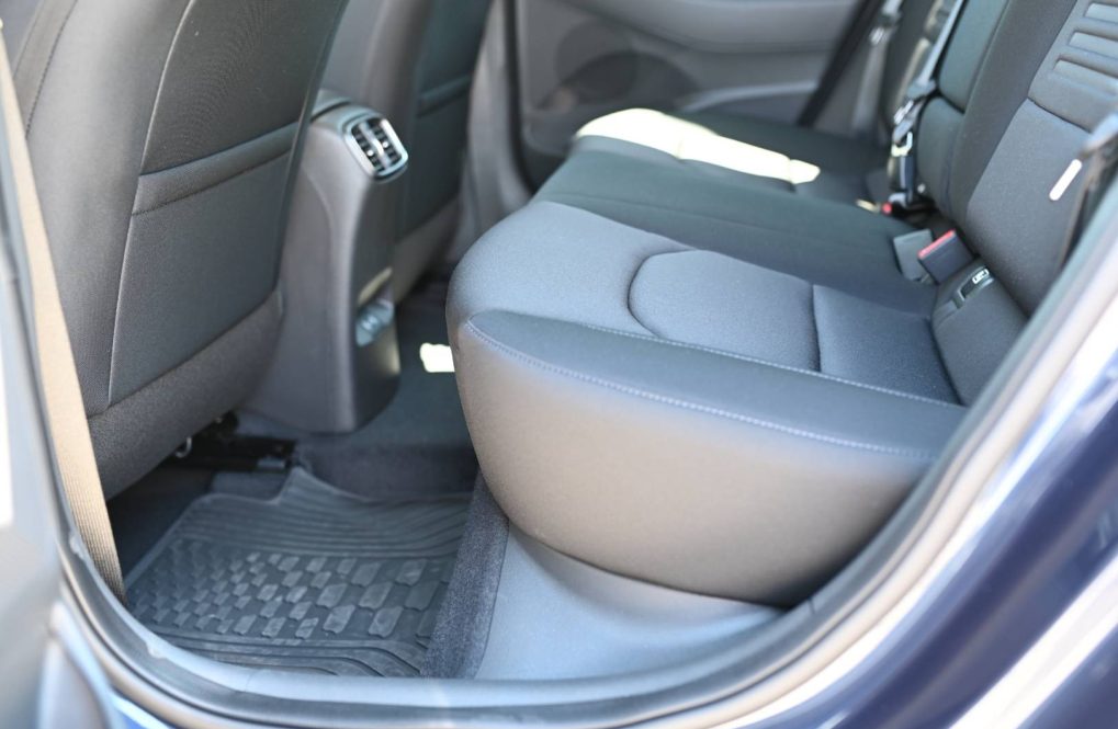 Hyundai-i30-16-T-GDi-FAMILY-7DCT-MY26-39