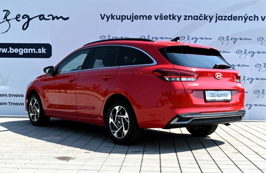 Hyundai-i30-CW-10-T-GDi-FAMILY-6MT-MY26-11