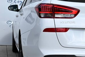 Hyundai-i30-CW-15T-GDi-MHEV-7DCT-FAMILY-MY25-103kW-8