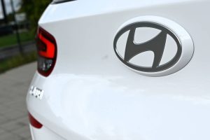 Hyundai-i30-CW-15T-GDi-MHEV-7DCT-FAMILY-MY25-103kW-9