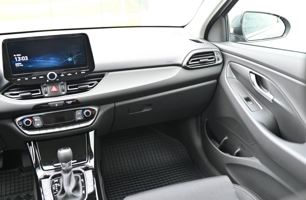 Hyundai-i30-CW-i30WGN-16-T-GDi-FAMILY-7DCT-MY26-17