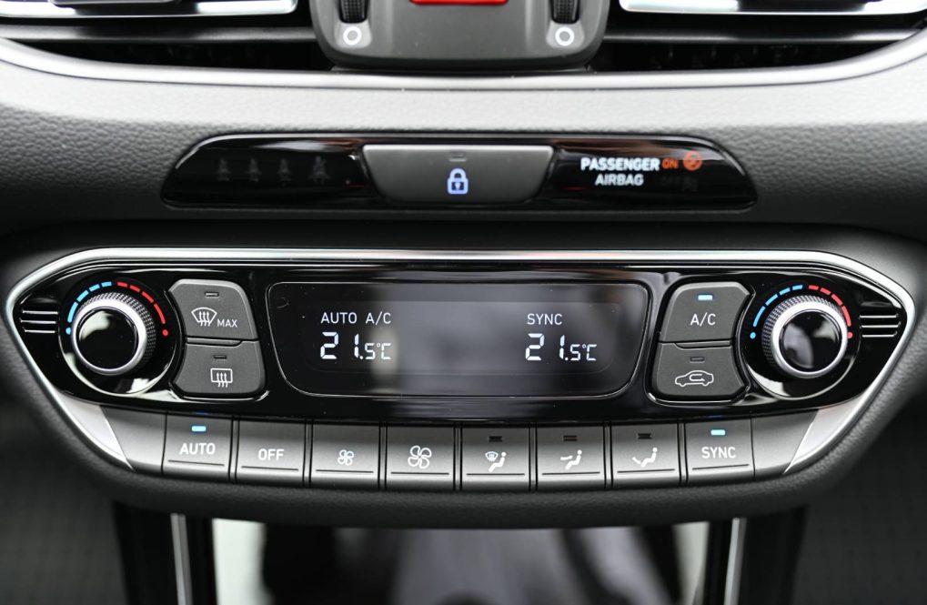 Hyundai-i30-CW-i30WGN-16-T-GDi-FAMILY-7DCT-MY26-30