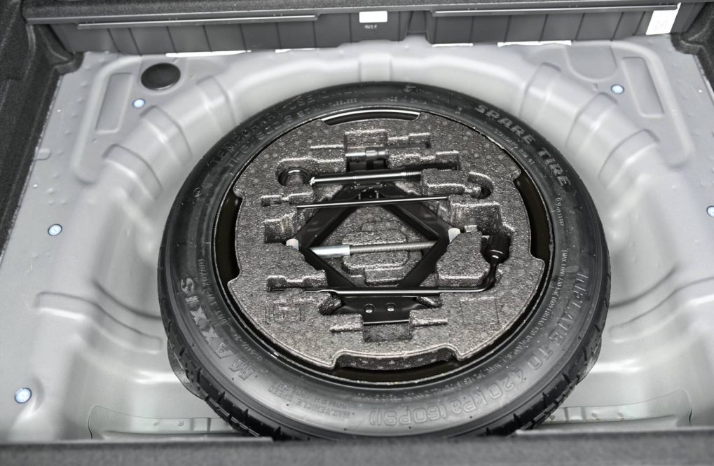 Hyundai-i30-CW-i30WGN-16-T-GDi-FAMILY-7DCT-MY26-38
