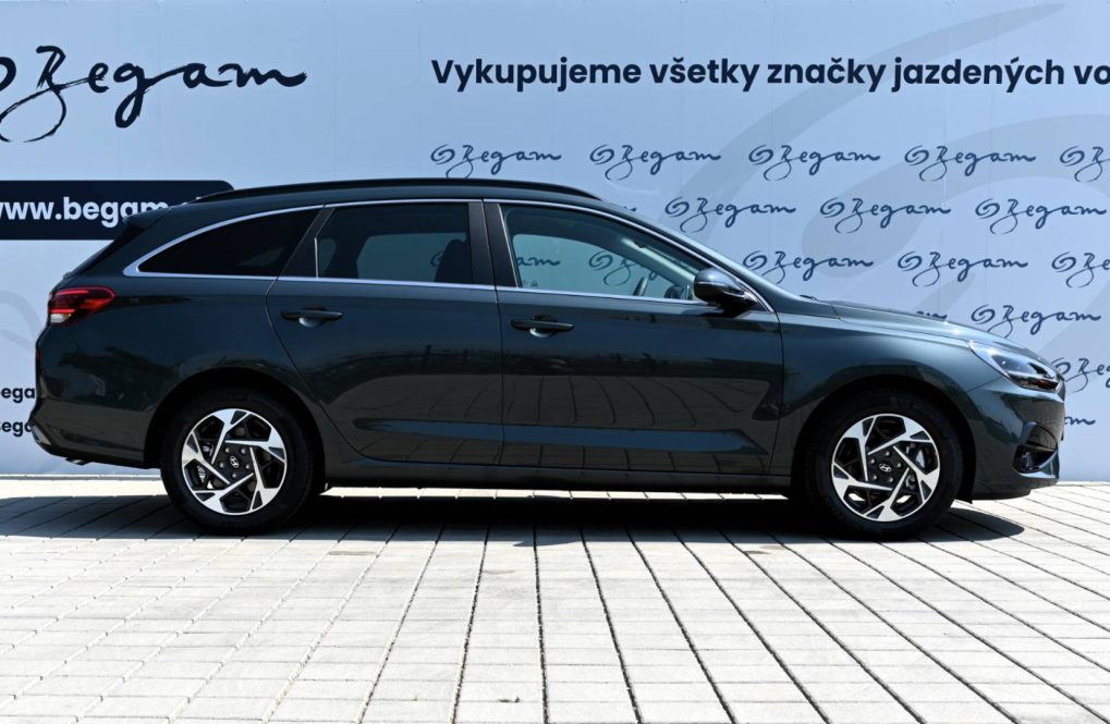 Hyundai-i30-CW-i30WGN-16-T-GDi-FAMILY-7DCT-MY26-4