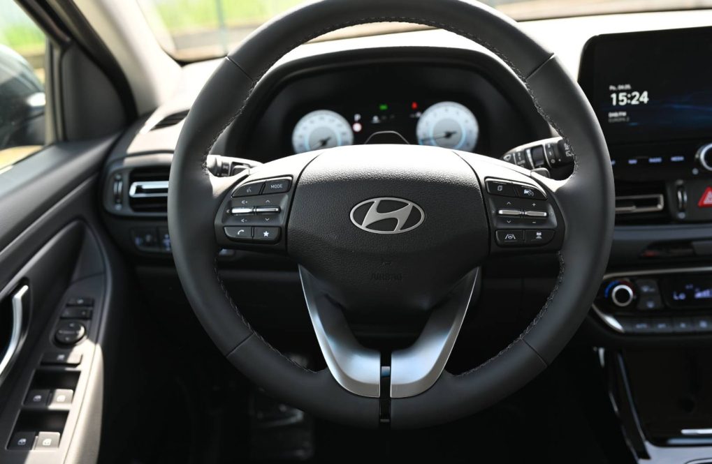 Hyundai-i30-CW-i30WGN-16-T-GDi-STYLE-7DCT-MY26-17