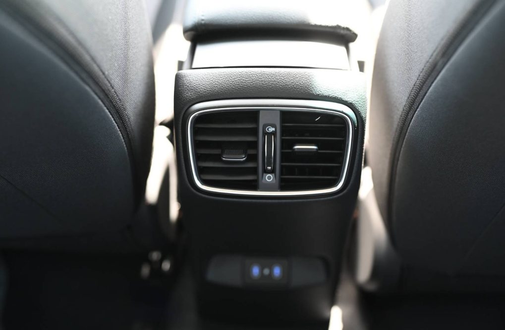 Hyundai-i30-CW-i30WGN-16-T-GDi-STYLE-7DCT-MY26-34
