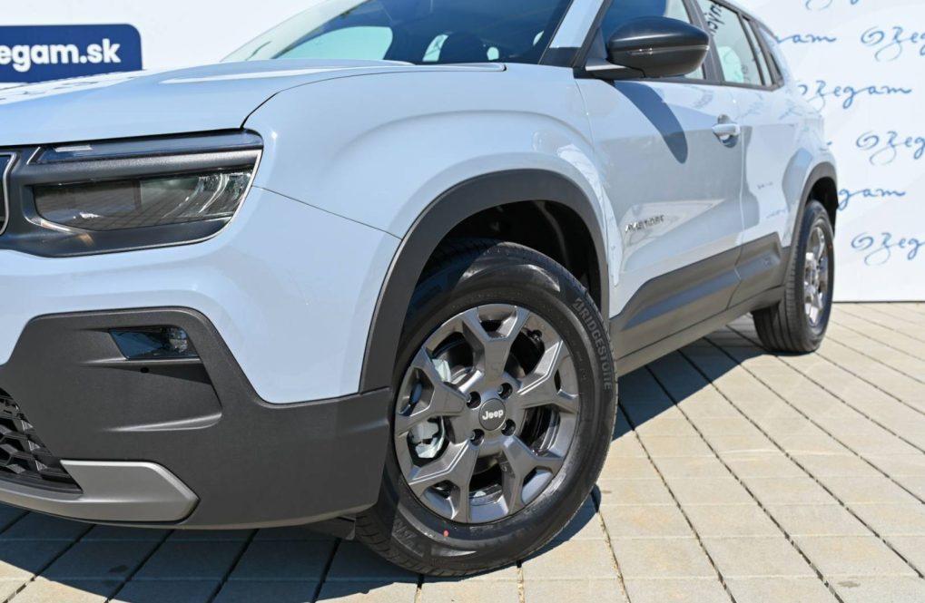 Jeep-Avenger-12-GSE-T3-LONGITUDE-4