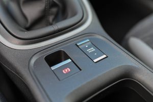 Jeep-Avenger-12-GSE-T3-Longitude-22