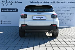 Jeep-Avenger-12-GSE-T3-Longitude-6