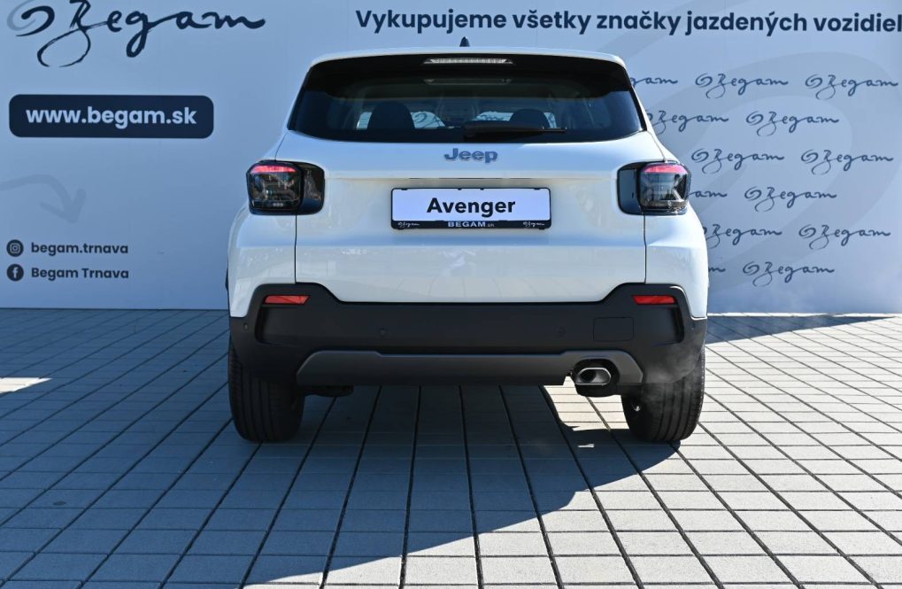 Jeep-Avenger-12-GSE-T3-Longitude-6
