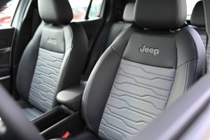 Jeep-Avenger-12-T-e-Hybrid-6DCT-UPLAND-4xe-24
