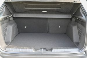 Jeep-Avenger-12-T-e-Hybrid-6DCT-UPLAND-4xe-29