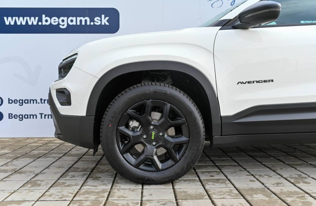 Jeep-Avenger-12-T-e-Hybrid-6DCT-UPLAND-4xe-7