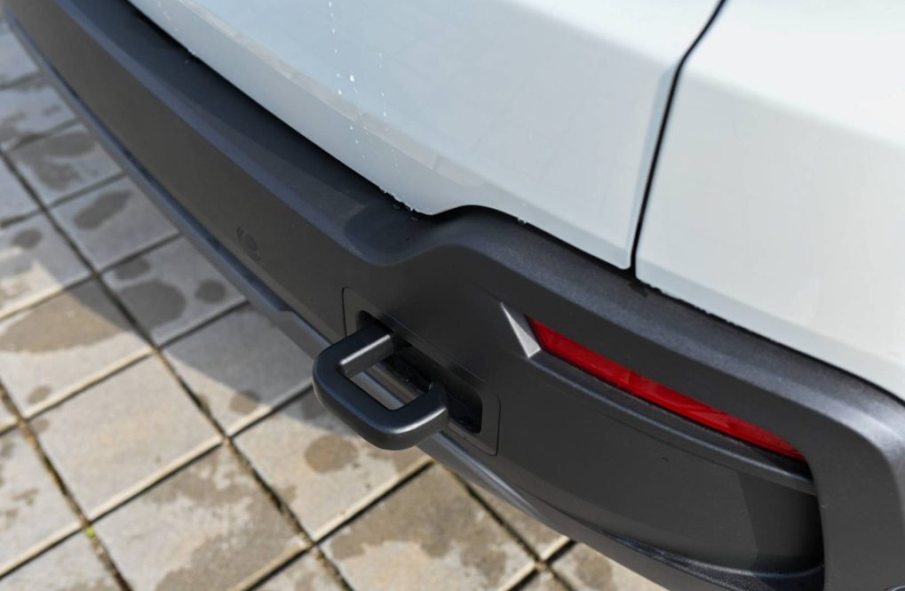 Jeep-Avenger-12-T-e-Hybrid-6DCT-UPLAND-4xe-9