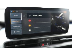 Jeep-Avenger-12-T-e-Hybrid-Summit-AT-16