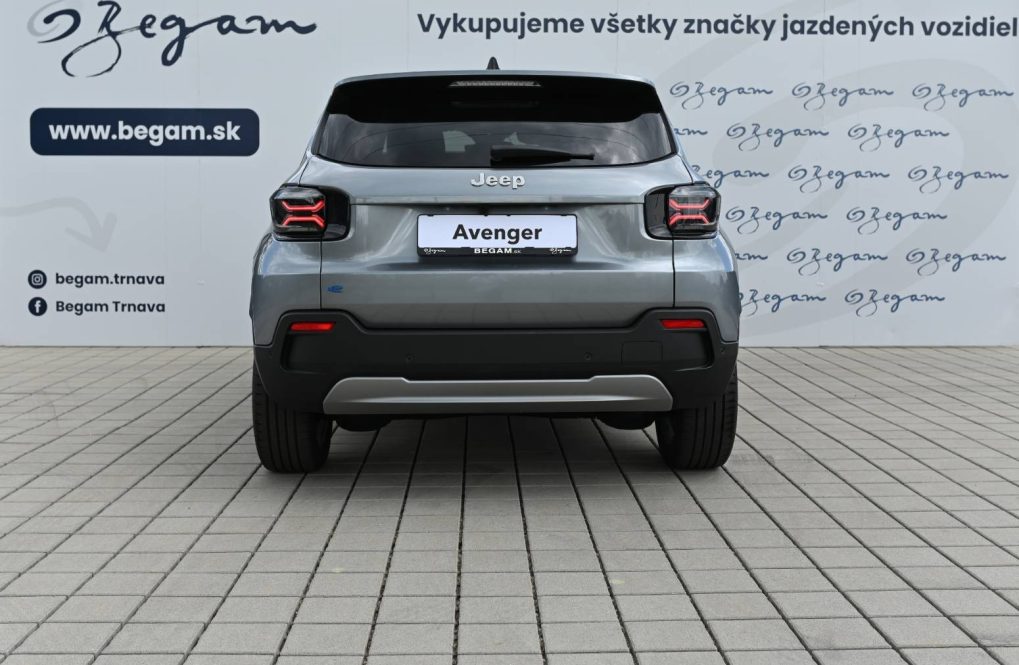 Jeep-Avenger-Elektro-54-kWh-SUMMIT-6