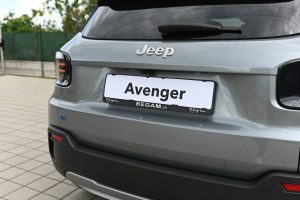 Jeep-Avenger-Elektro-54-kWh-SUMMIT-8