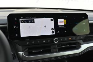 Jeep-Compass-12T-e-Hybrid-Altitude-145K-6-EDCT-14