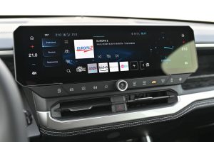 Jeep-Compass-12T-e-Hybrid-Altitude-145K-6-EDCT-15