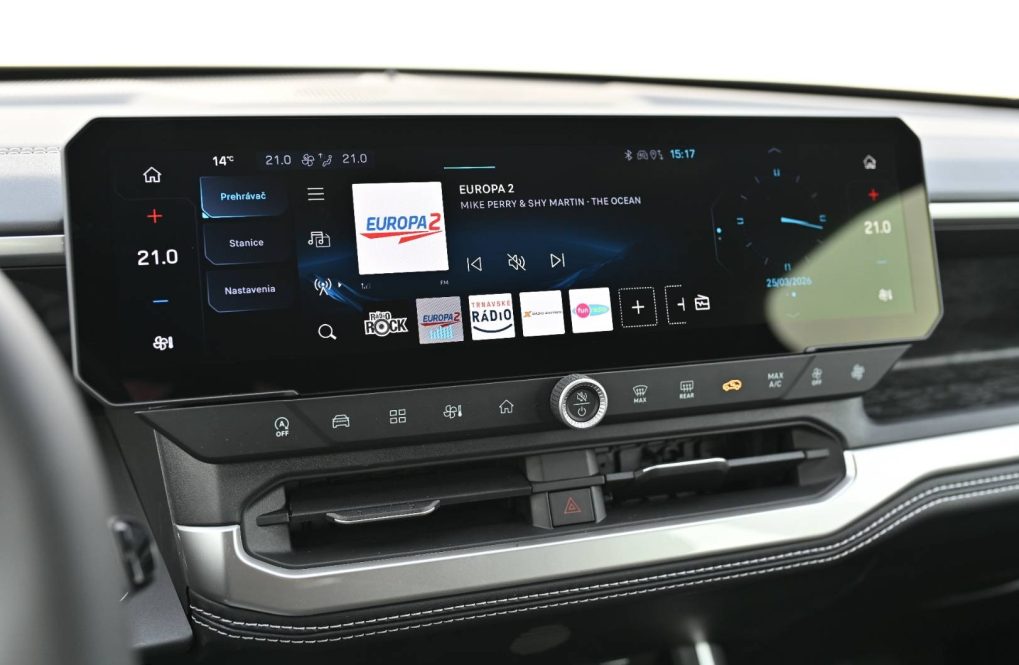 Jeep-Compass-12T-e-Hybrid-Altitude-145K-6-EDCT-15