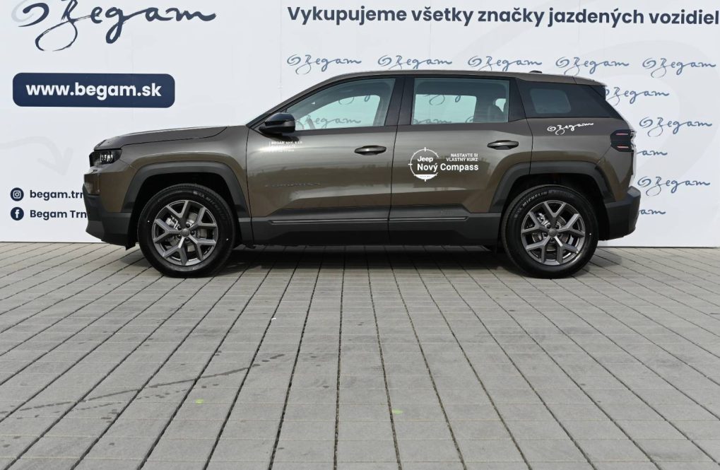 Jeep-Compass-12T-e-Hybrid-Altitude-145K-6-EDCT-4