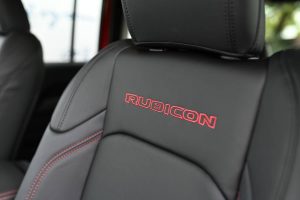 Jeep-Wrangler-RUBICON-20-TURBO-272k-8AT-4WD-15