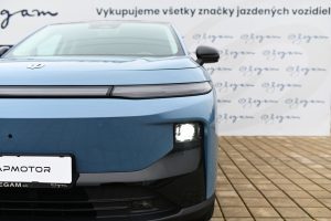 Leapmotor-B10-Design-Max-217k-671-kWh-2