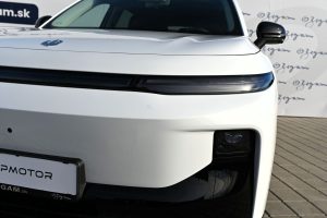 Leapmotor-B10-Design-Max-217k-671-kWh-2