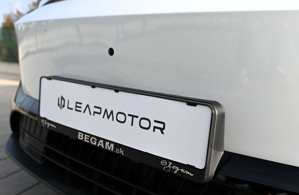 Leapmotor-B10-Design-Max-217k-671-kWh-3