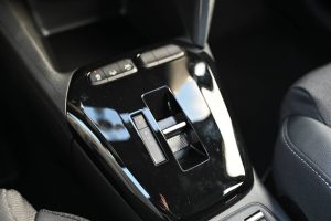 Opel-Corsa-12-Turbo-SS-GS-AT-16