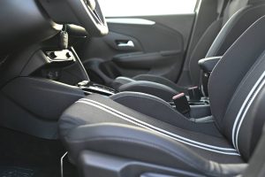 Opel-Corsa-12-Turbo-SS-GS-AT-21