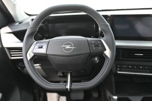 Opel-Frontera-EDITION-HYBRID-48V-145k-e-DCT6-12