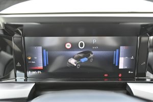 Opel-Frontera-EDITION-HYBRID-48V-145k-e-DCT6-13