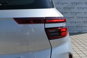 Opel-Frontera-EDITION-HYBRID-48V-145k-e-DCT6-7
