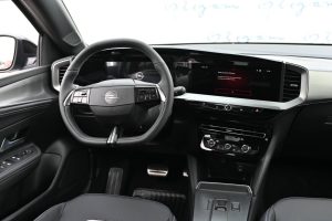 Opel-Mokka-GS-Hybrid-48V-eDCT-6-automat-10