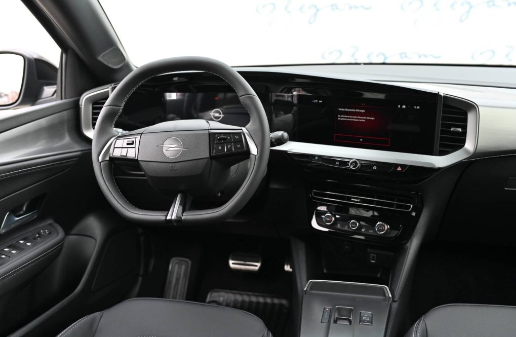 Opel-Mokka-GS-Hybrid-48V-eDCT-6-automat-10