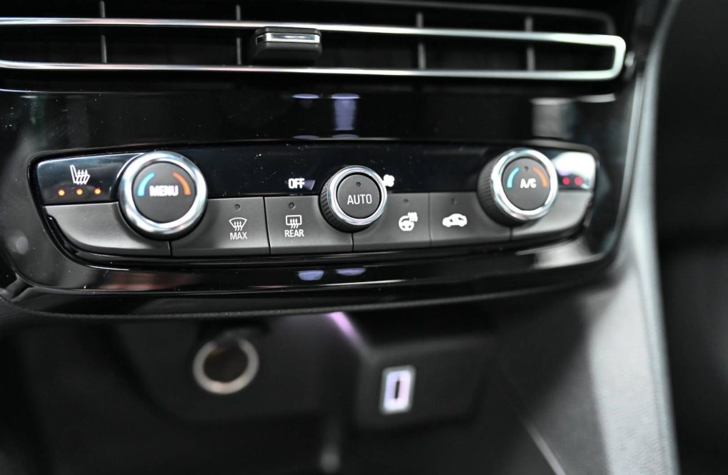 Opel-Mokka-GS-Hybrid-48V-eDCT-6-automat-18