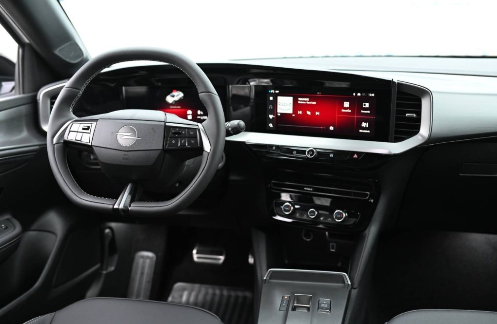 Opel-Mokka-GS-Hybrid-48V-eDCT-6-automat-2