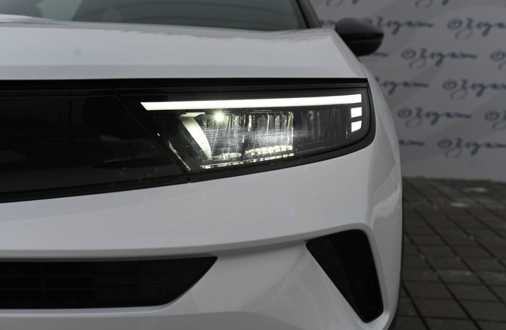 Opel-Mokka-GS-Hybrid-48V-eDCT-6-automat-23