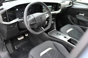 Opel-Mokka-GS-Hybrid-48V-eDCT-6-automat-9