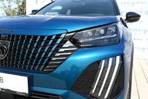 Peugeot-2008-2008-GT-Hybrid-145k-e-DCS6-MHEV-2