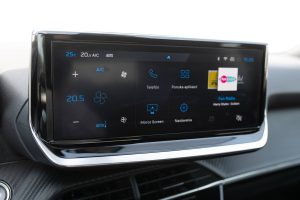 Peugeot-2008-E-Allure-54kWh-115kw-12