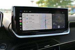 Peugeot-2008-GT-Hybrid-145k-e-DCS6-MHEV-48