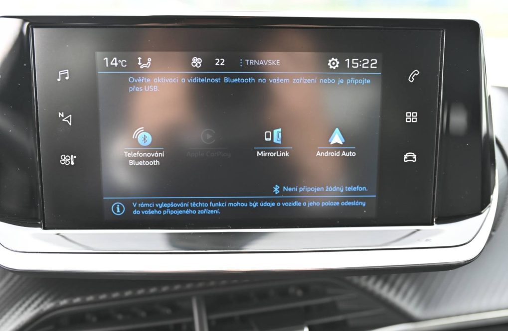 Peugeot-208-12-PureTech-100-Allure-Pack-17
