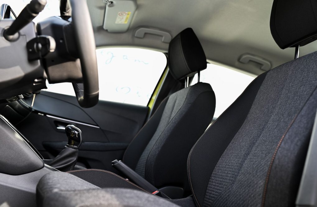 Peugeot-208-208-STYLE-TURBO-100k-BVM6-20