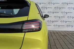 Peugeot-208-208-STYLE-TURBO-100k-BVM6-9