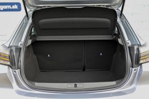 Peugeot-208-STYLE-TURBO-100k-BVM6-23