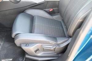 Peugeot-3008-12HEV-Allure-20