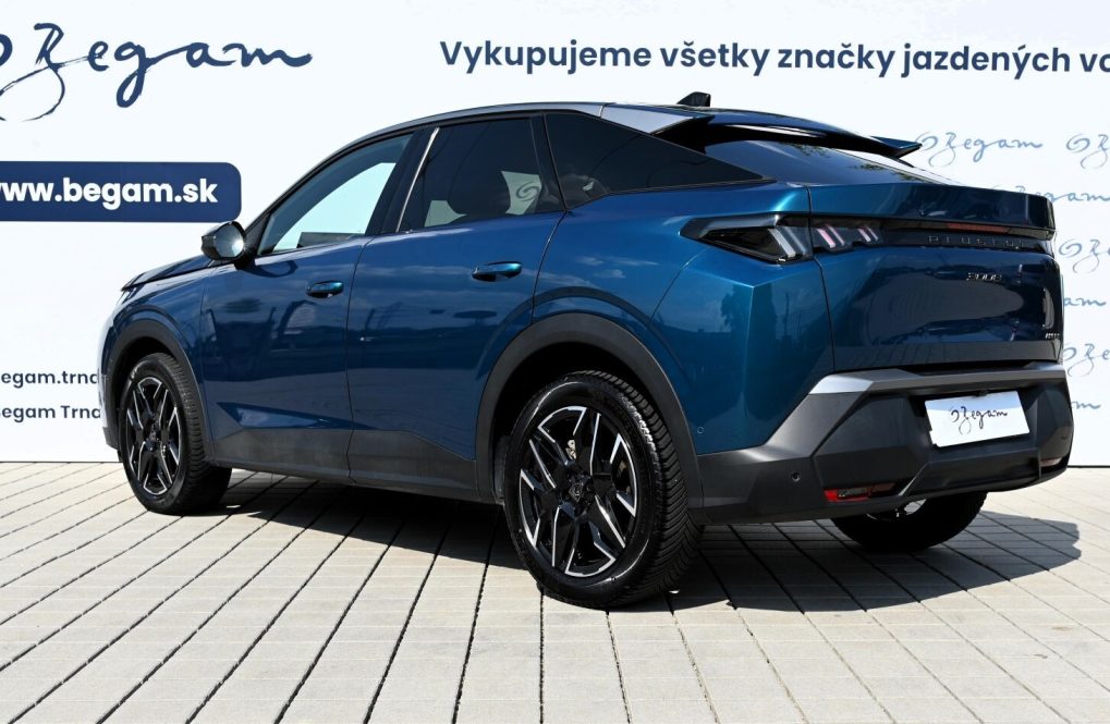 Peugeot-3008-12HEV-Allure-6