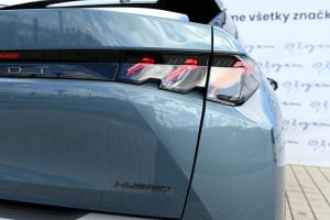 Peugeot-3008-GT-Hybrid-145k-e-DCS6-MHEV-9